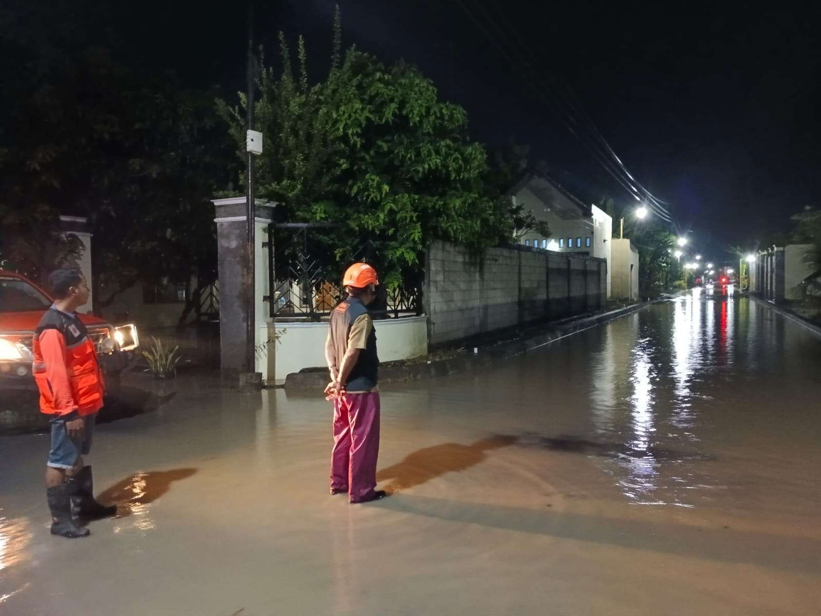Hujan Deras, Puluhan Rumah Tergenang, Akses Tanon-Plupuh Sempat Ditutup